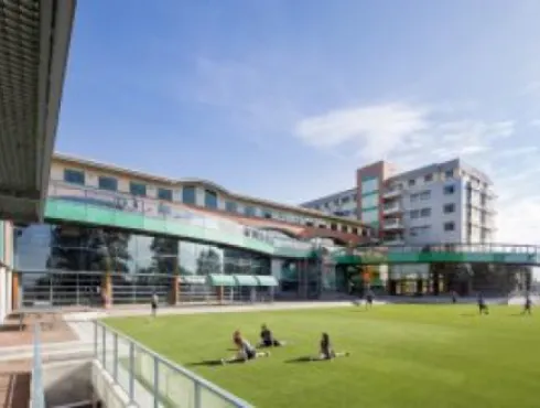 博域中學 Bodwell High School 加拿大溫哥華寄宿學校