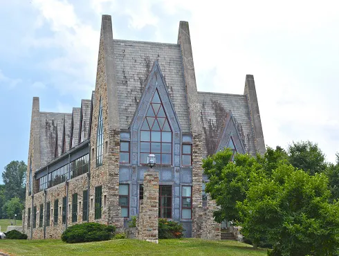 摩賽斯柏格學院 Mercersburg Academy