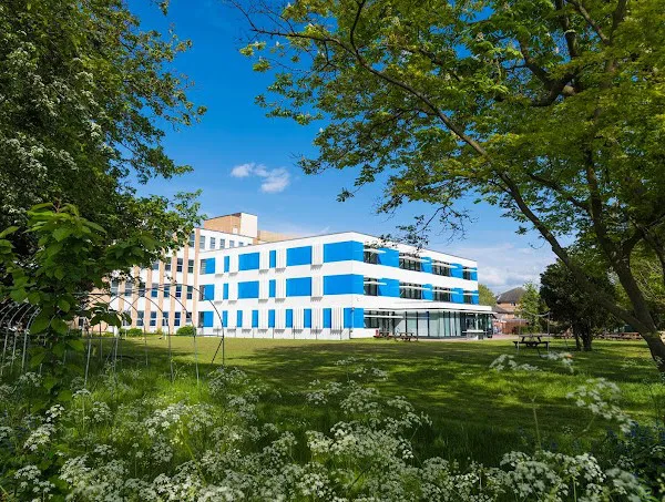 英國寄宿高中 劍橋文理中學 Cats Cambridge (CATS Global Schools)