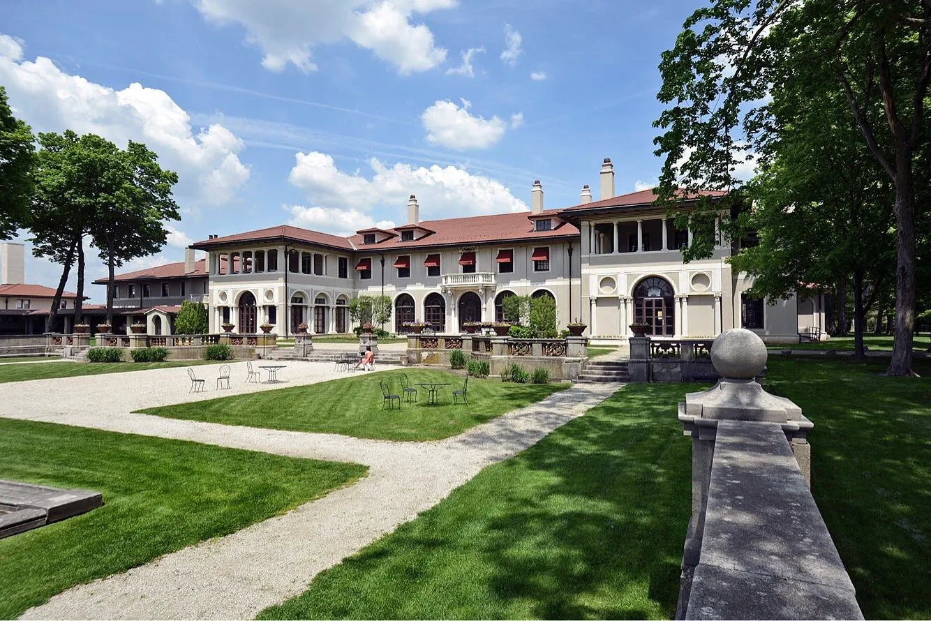 湖森學院 Lake Forest Academy
