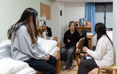哈羅安比 Harrow Appi 學生宿舍實景