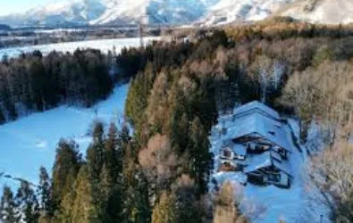 日本白馬國際學校Hakuba International School 空拍校園全景